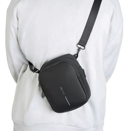 Boxy Sling - hospitality