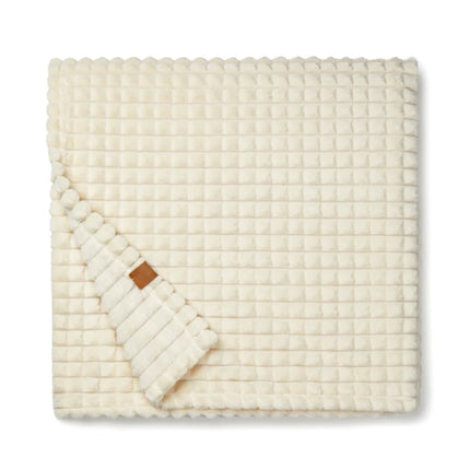 Branso Collection GRS Recycled Polyester Pet Blanket Refined Craftsmanship OEKO TEX Certification - hospitality