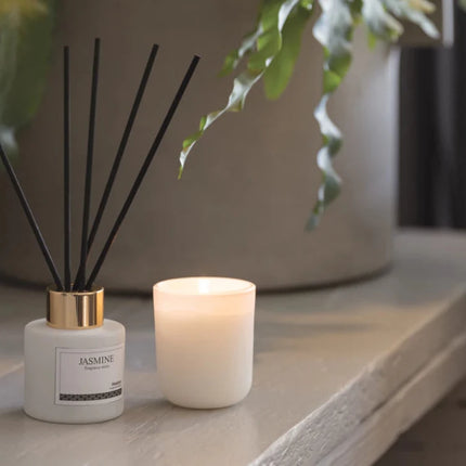 Candle and fragrance sticks gift set - hospitality