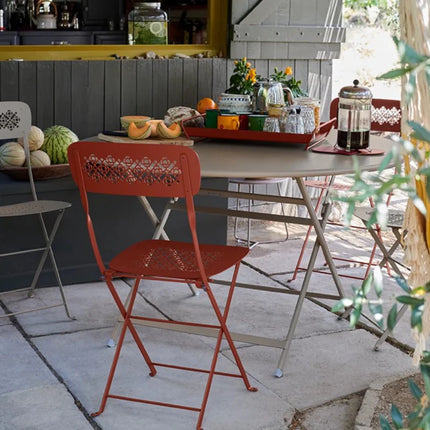 CARACTÈRE Foldable Table Ø128 cm Eight Seater - hospitality