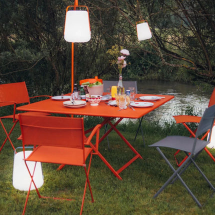 CARACTÈRE Table 128 x 128 cm Eight Seater - hospitality
