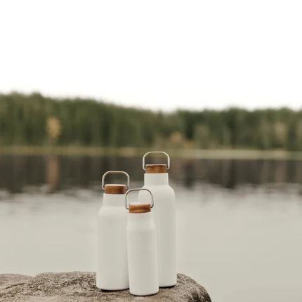 Ciro RCS Recycled Vacuum Bottle 300ml With Acacia Wood Lid RCS Collection Hand Finished Details - hospitality