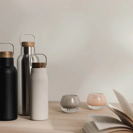 Ciro RCS Recycled Vacuum Bottle 300ml With Acacia Wood Lid RCS Collection Hand Finished Details - hospitality
