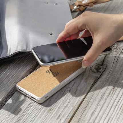 Cork and Wheat Straw 8.000 mAh 5W wireless powerbank - hospitality