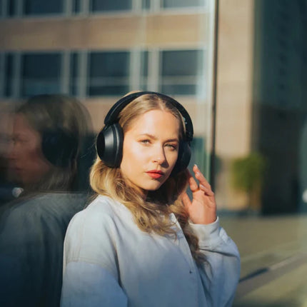 Cupertino RCS rplastic ANC headphone - hospitality