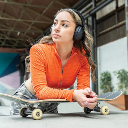 Cupertino RCS rplastic ANC headphone - hospitality