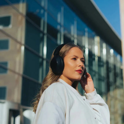 Cupertino RCS rplastic ANC headphone - hospitality