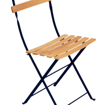  featuring a sleek metal design ideal for restaurant and hospitality settings.