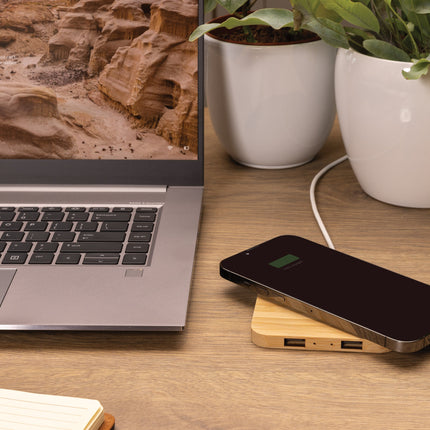 Wooden bamboo wireless charger 10W pack of 25 Custom Wood Designs __label: Multibuy default-title-wooden-bamboo-wireless-charger-10w-pack-of-25-53613202932055