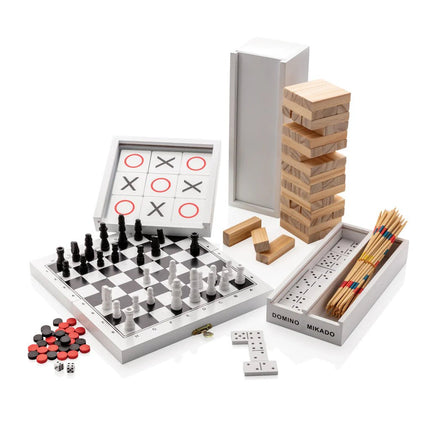 Deluxe Tic Tac Toe game - hospitality