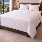 210 TC striped polysatin / 200x230 cm