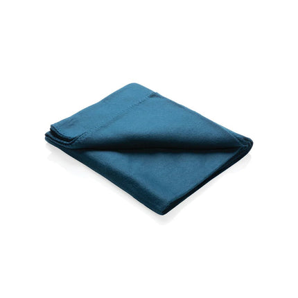 Fleece blanket in pouch - hospitality