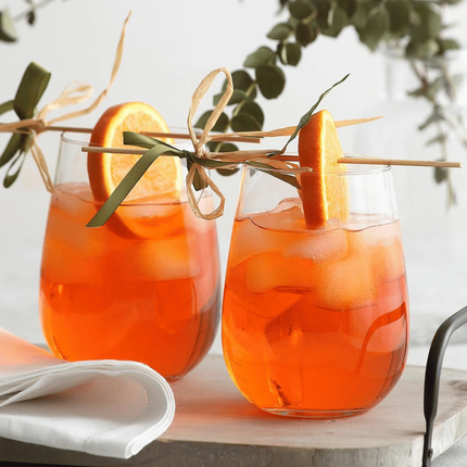 LAV Paris Soft Drink Glass 475 Milliliters - Crystal Clear Surface Showcasing Drink Colors