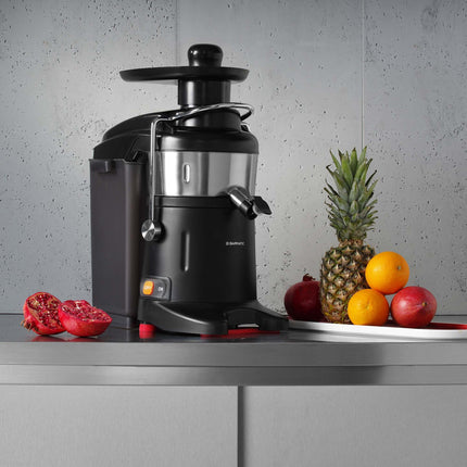 Supreme Pro juice extractor - 700W, 120 kg/h
