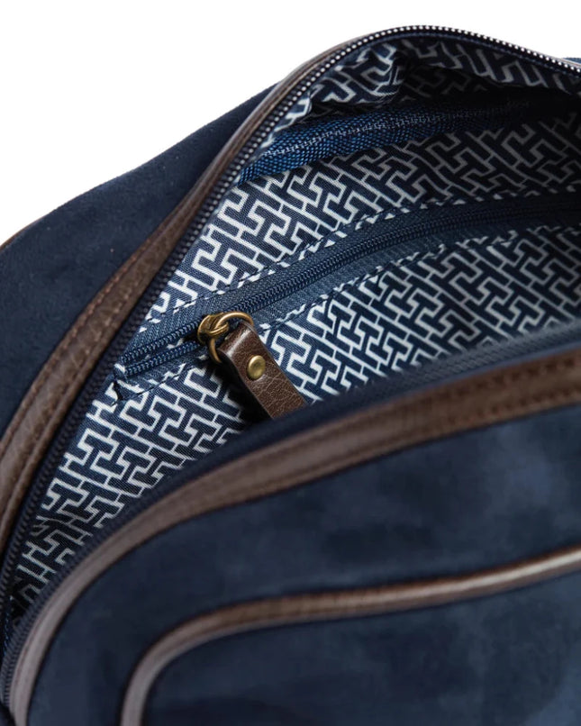 Hunto Heritage Suede Washbag With PU Leather Accents - hospitality