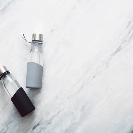 Lean Glass Collection Borosilicate Bottle With Silicone - hospitality