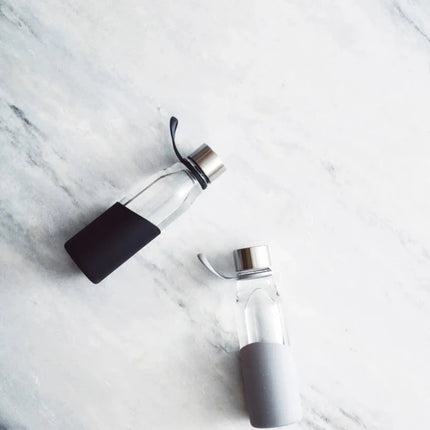 Lean Glass Collection Borosilicate Bottle With Silicone - hospitality