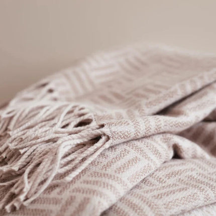Leno Collection Jacquard Throw Exquisite Acrylic Craftsmanship With Subtle Geometric Pattern - hospitality