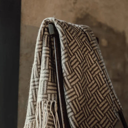Leno Collection Jacquard Throw Exquisite Acrylic Craftsmanship With Subtle Geometric Pattern - hospitality
