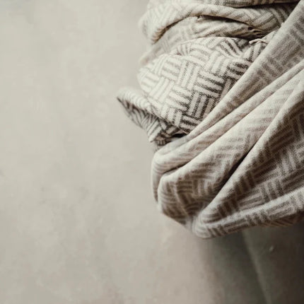 Leno Collection Jacquard Throw Exquisite Acrylic Craftsmanship With Subtle Geometric Pattern - hospitality
