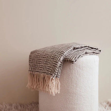 Leno Collection Jacquard Throw Exquisite Acrylic Craftsmanship With Subtle Geometric Pattern - hospitality
