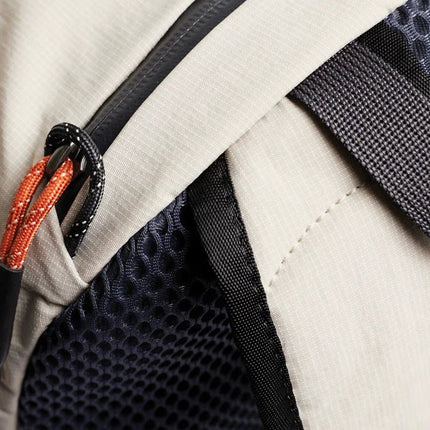 Lite Daypack - hospitality
