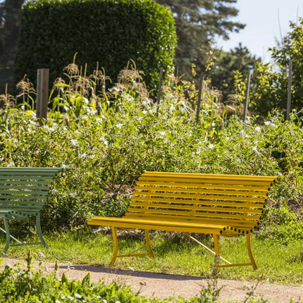 Louisiane 150cm Outdoor Bench - Custom Wood DesignsLouisiane 150cm outdoor folding bench by Fermob in vibrant chili red