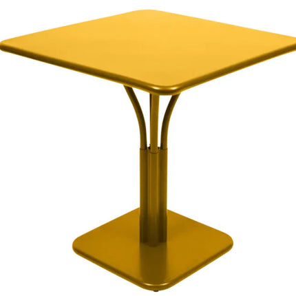 Luxembourg Table 71 x 71 - hospitality