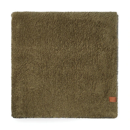 Main Collection GRS Recycled Double Pile Blanket Crafted From Premium Polyester With Tailored Piping - hospitality