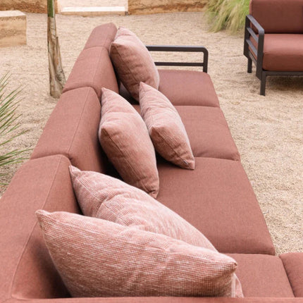 Maximo 50x50 Outdoor Cushion - hospitality