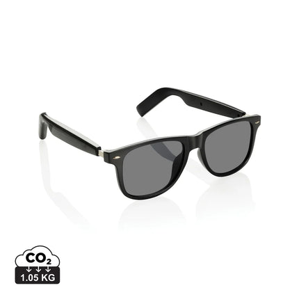Miro AI-powered Audio Sunglasses with translation function - hospitality