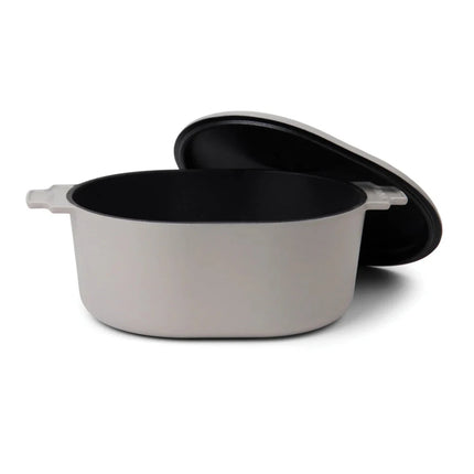 Monte Heritage Cast Iron Cocotte 4L With Enamel Coating And Brass Knob Crafted In France - hospitality
