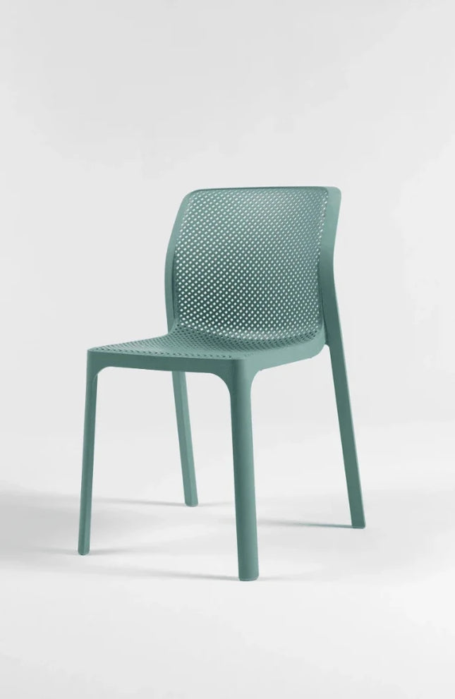 Nardi Bit Stackable Chair - hospitality