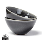 Stoneware / black / 15.5 x 15.5 x 8 cm