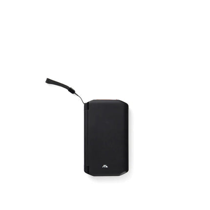 Nordic Drift Titan 10.000mAh solar powerbank with 3 panels - hospitality