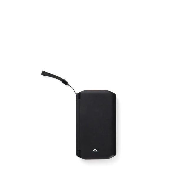Nordic Drift Titan 10.000mAh solar powerbank with 3 panels - hospitality