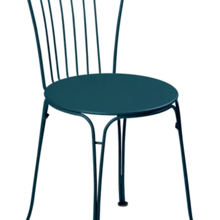  designed for stylish outdoor seating.