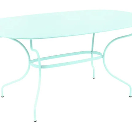 OPÉRA+ Oval Table 160 x 90 cm Six Seater - hospitality