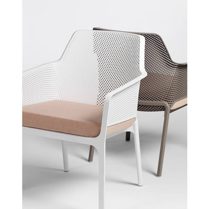 Nardi Net Relax Chair – radial square perforation design