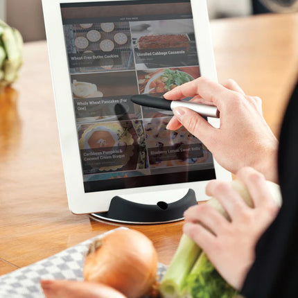  featuring a sleek design and easy tablet access.