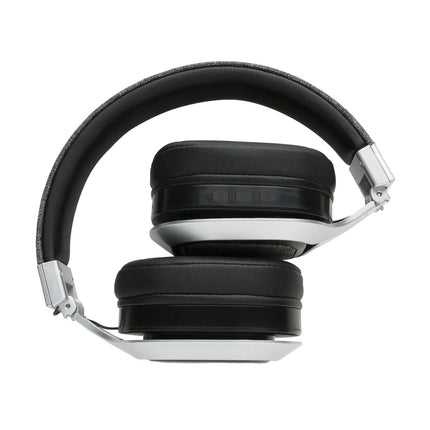  featuring sleek design and comfortable ear cups