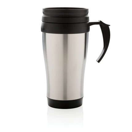  durable design with a handle and polished finish.