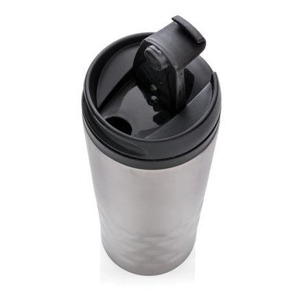  stylish drinkware with modern geometric patterns