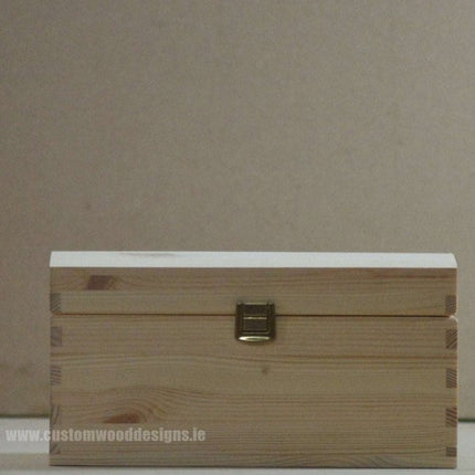 Pine Wood Chest CB2 26 X 16 X 13,5 cm - hospitality