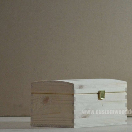 Pine Wood Chest CB2 26 X 16 X 13,5 cm - hospitality