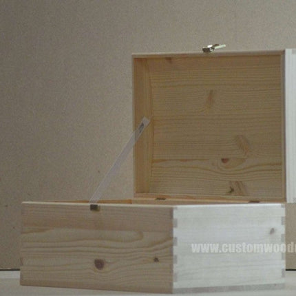 Pine Wood Chest CB4 32x22x16 cm - hospitality