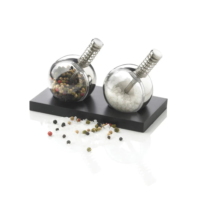 Planet pepper & salt set - hospitality