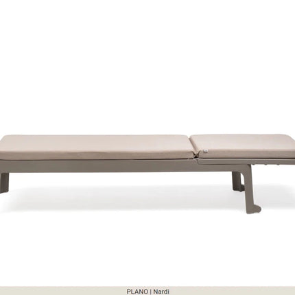 Plano Outdoor Sun Lounger by Nardi – Reclining Poolside Furniture - hospitality