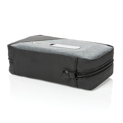 Portable UV-C steriliser pouch with integrated battery - hospitality