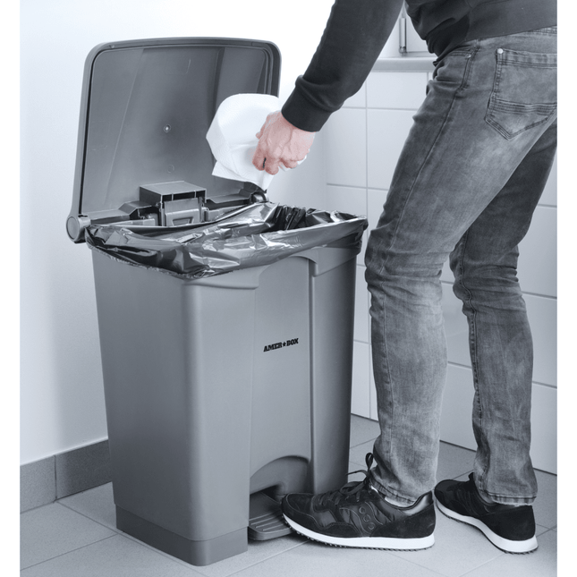 Rectangular waste container with treadle, 68L, 504x412x(H)673mm - hospitality